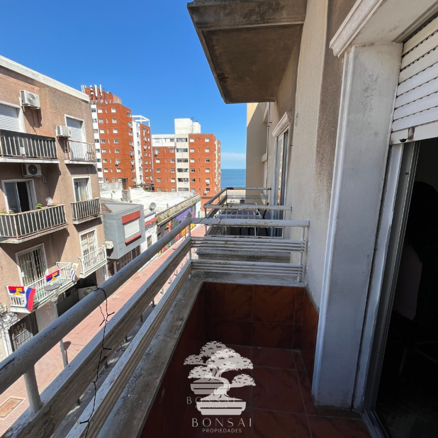 Apartamento ID.72 - Alquiler Apartamento 2 Dormitorios Ciudad Vieja Montevideo M 