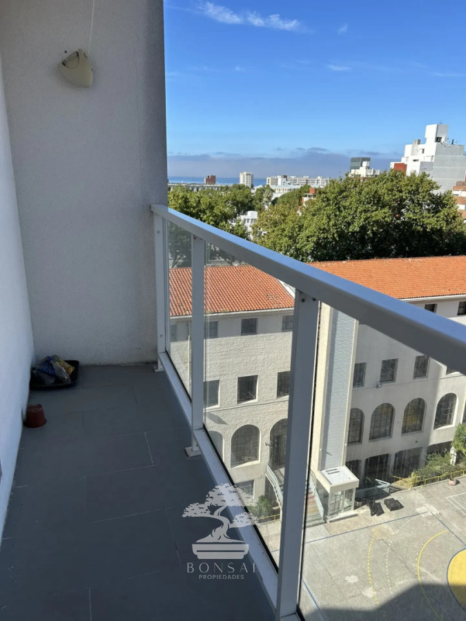 Apartamento ID.962 - Alquiler Apartamento 2 dormitorios Cordon Montevideo. S