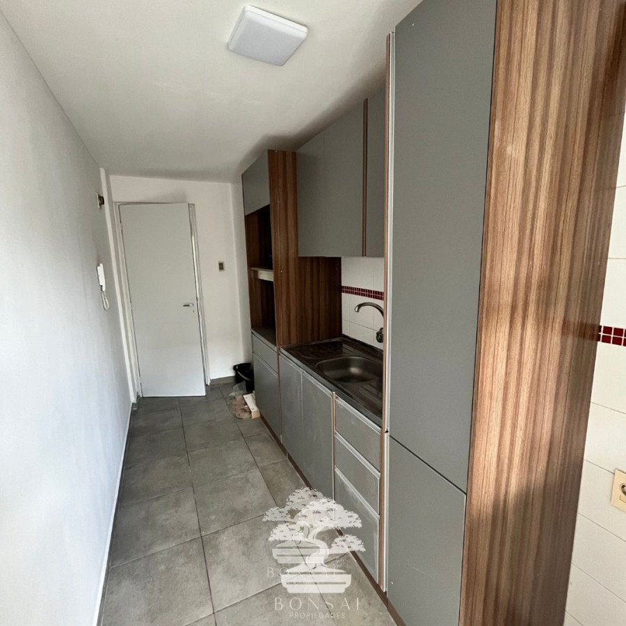 Apartamento ID.74 - Alquiler 2 Dormitorios Aguada Montevideo V
