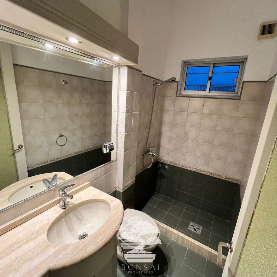 Apartamento ID.75 - Alquiler 1 Dormitorio Garaje Opcional Centro Montevideo V
