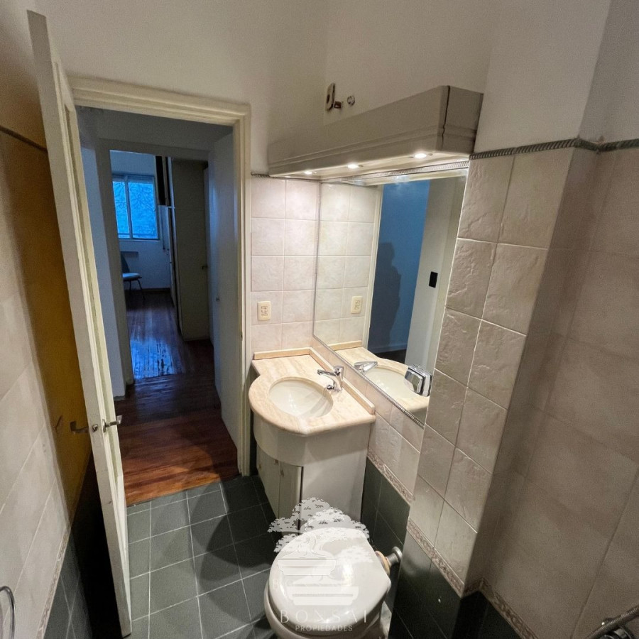 Apartamento ID.75 - Alquiler 1 Dormitorio Garaje Opcional Centro Montevideo V