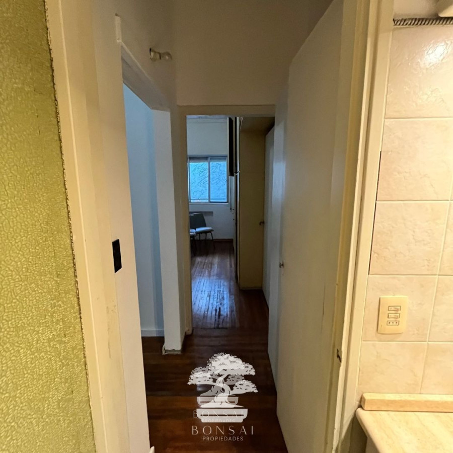 Apartamento ID.75 - Alquiler 1 Dormitorio Garaje Opcional Centro Montevideo V