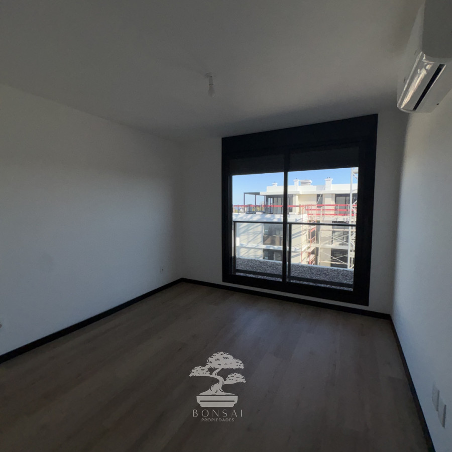 Apartamento ID.1034 - Venta Penthouse 3 Dormitorios A estrenar Amplia Terraza Barra de Carrasco Canelones E