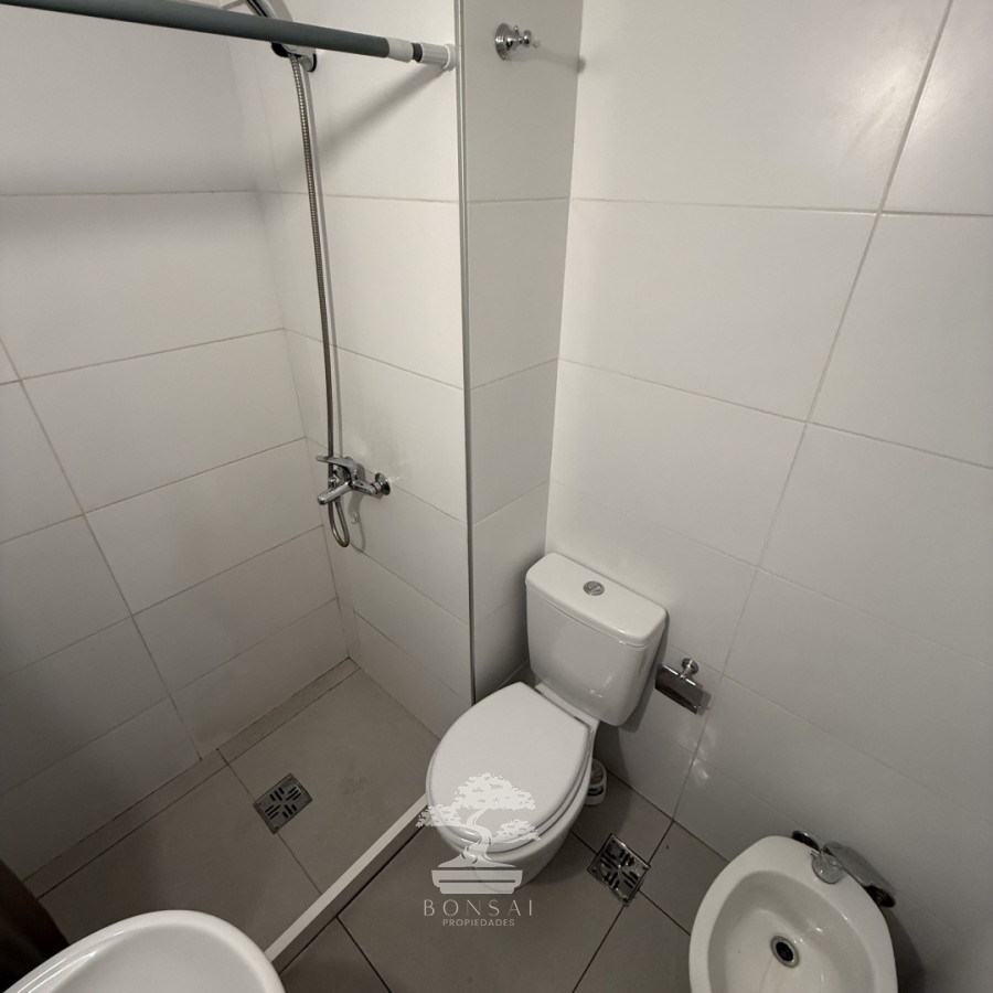 Apartamento ID.1152 - Alquiler Apartamento 1 dormitorio con Garaje Aguada Montevideo E