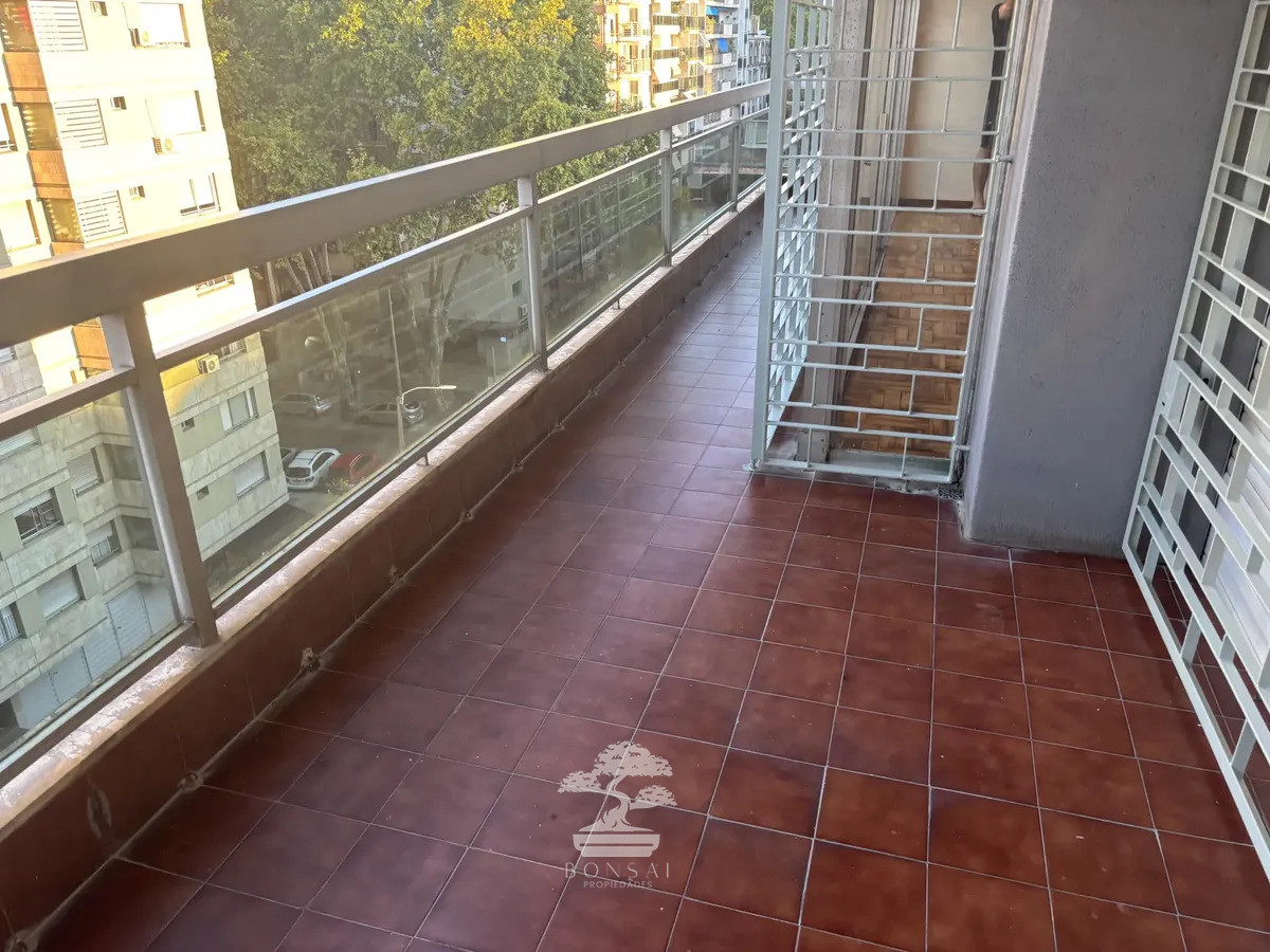 Apartamento ID.1126 - Alquiler Apartamento 3 dormitorios Punta Carretas Montevideo S