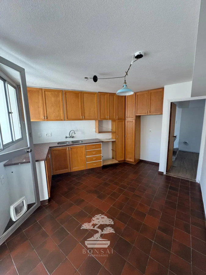Apartamento ID.1047 - Alquiler Apartamento 4 dormitorios Buceo Montevideo N