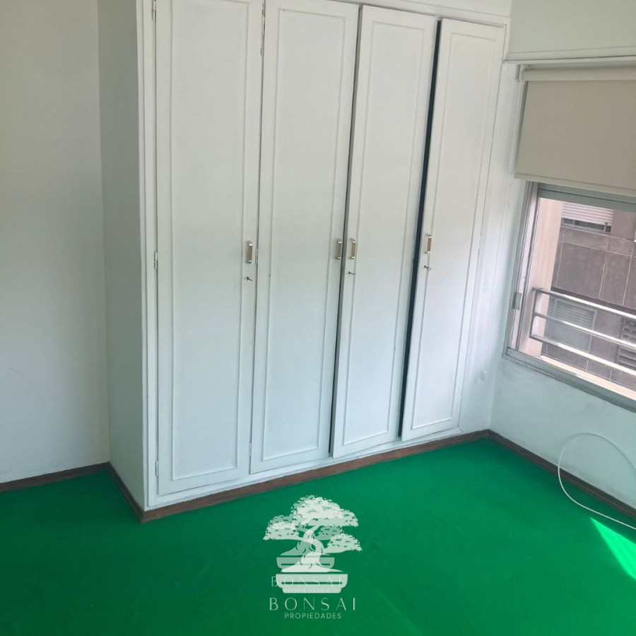 Apartamento ID.82 - Alquiler Apartamento 3 Dormitorios Centro Montevideo V