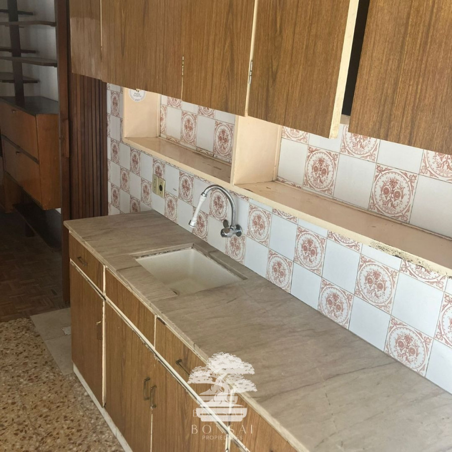 Apartamento ID.82 - Alquiler Apartamento 3 Dormitorios Centro Montevideo V