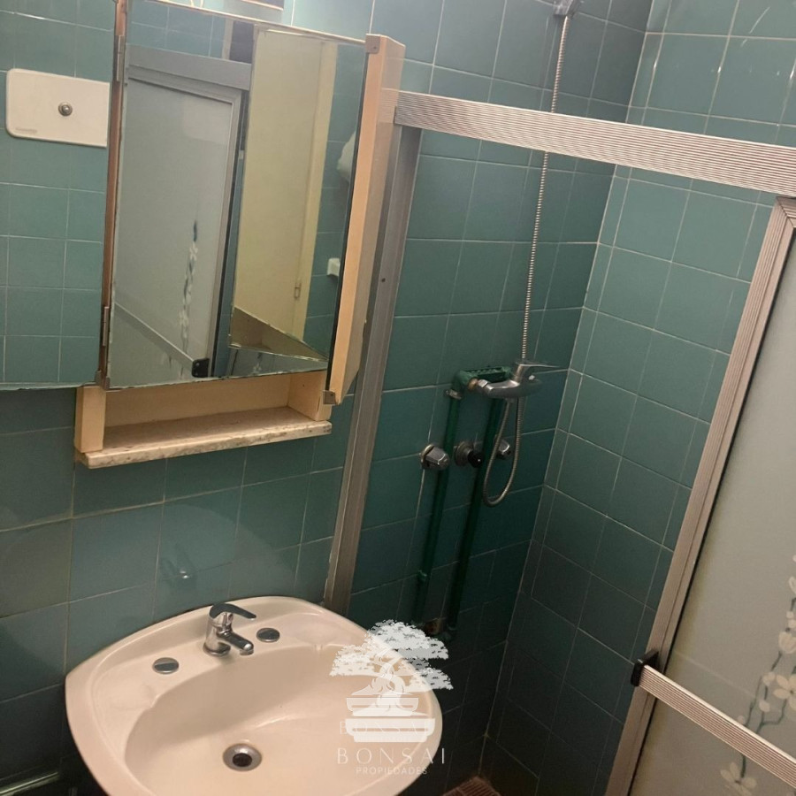 Apartamento ID.82 - Alquiler Apartamento 3 Dormitorios Centro Montevideo V
