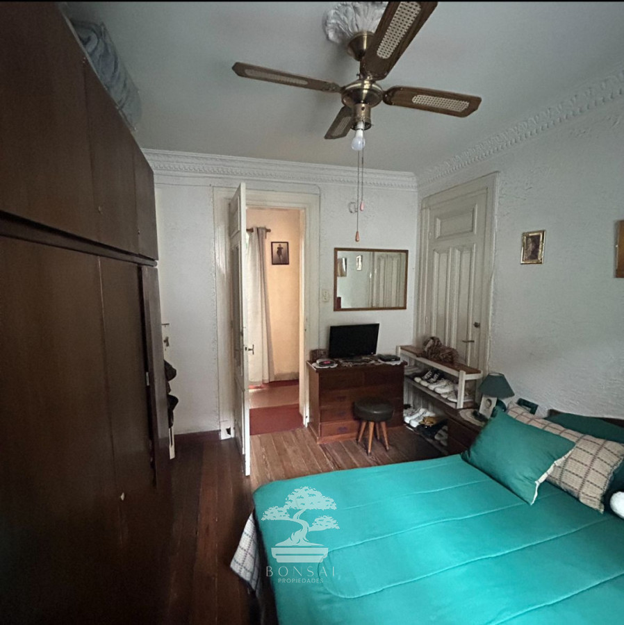 Apartamento ID.900 - Venta Apartamento 4 Dormitorios  Centro Montevideo G