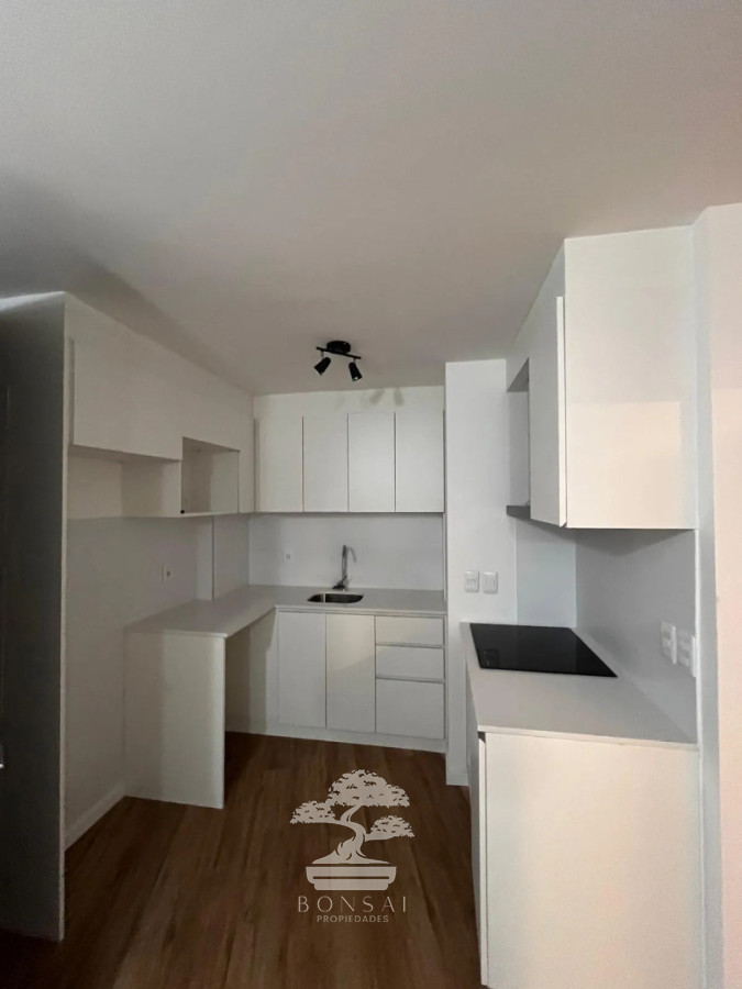 Apartamento ID.916 - Alquiler, Apartamento, 1 dormitorios, Cordon, Montevideo S