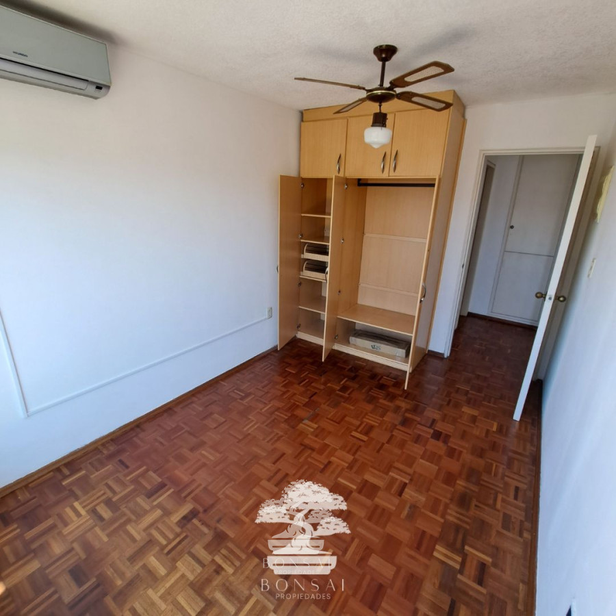 Apartamento ID.216 - Alquiler 1 Dormitorio con Gran Terraza Pocitos Montevideo B