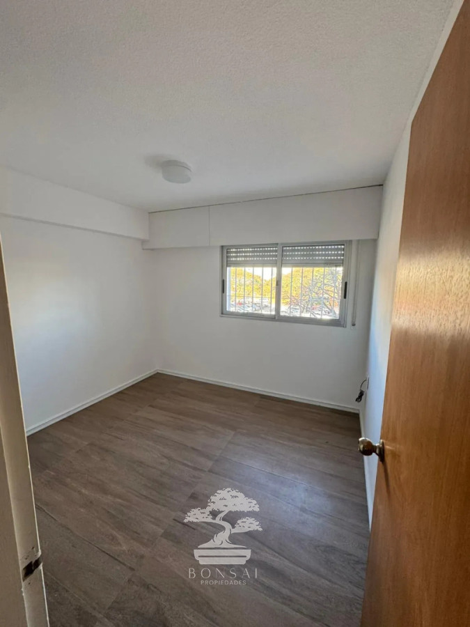 Apartamento ID.1047 - Alquiler Apartamento 4 dormitorios Buceo Montevideo N