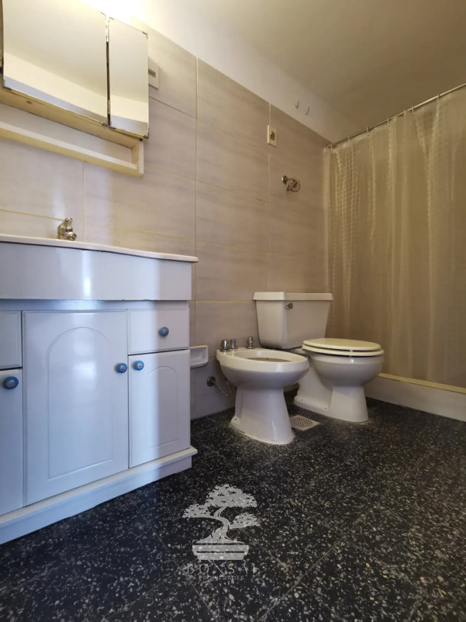 Apartamento ID.1030 - Alquiler Apartamento 3 dormitorios Pocitos Montevideo N