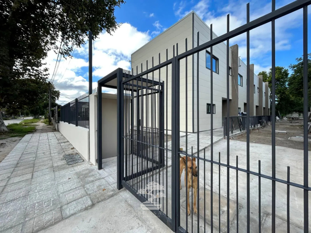 Apartamento ID.1038 - Alquiler Apartamento Duplex 2 dormitorios Malvin Norte Montevideo N 