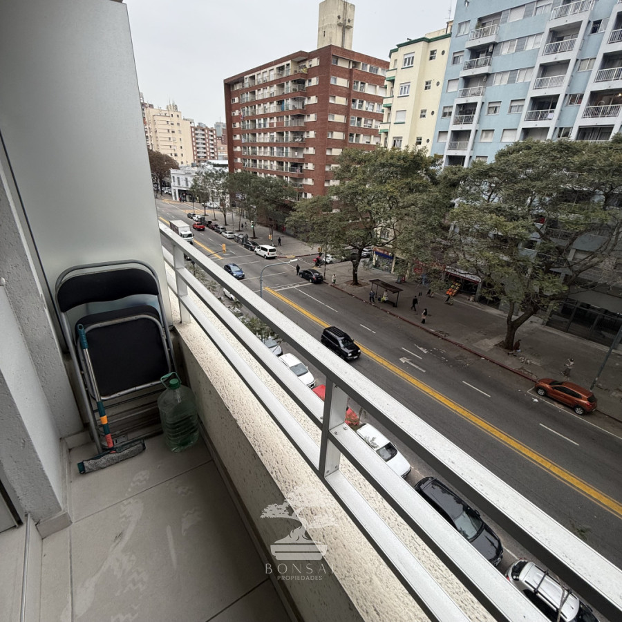 Apartamento ID.1152 - Alquiler Apartamento 1 dormitorio con Garaje Aguada Montevideo E