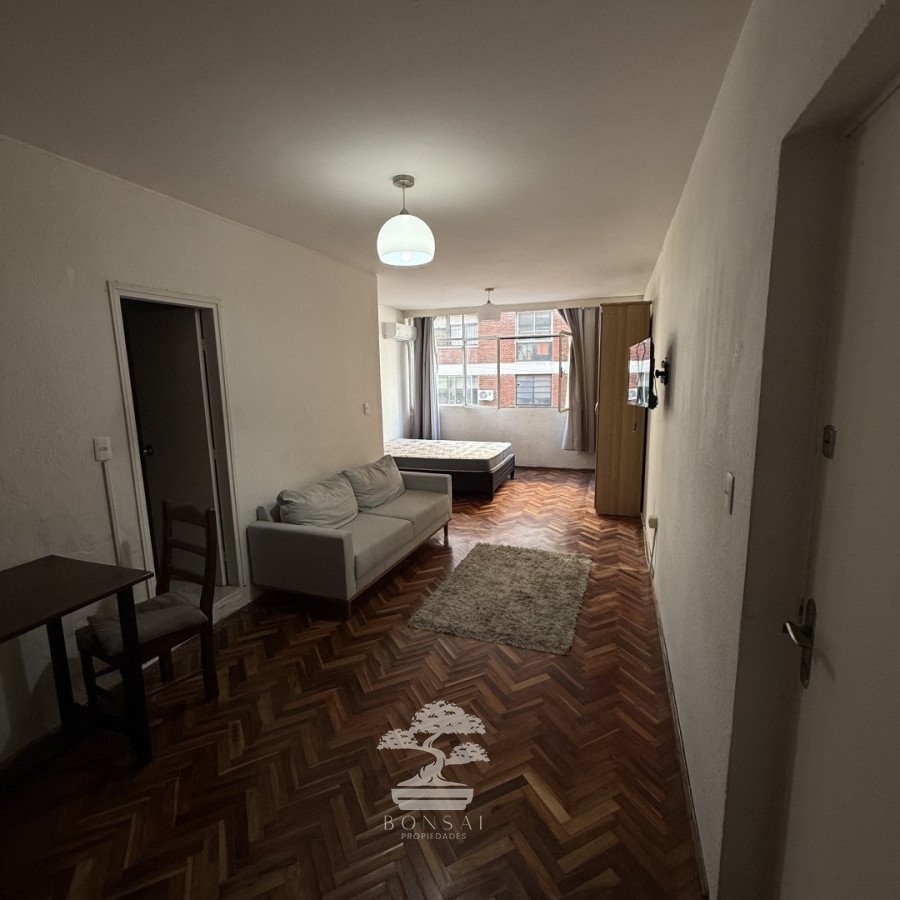 Apartamento ID.1104 - Alquiler Monoambiente Amoblado Centro Montevideo F 