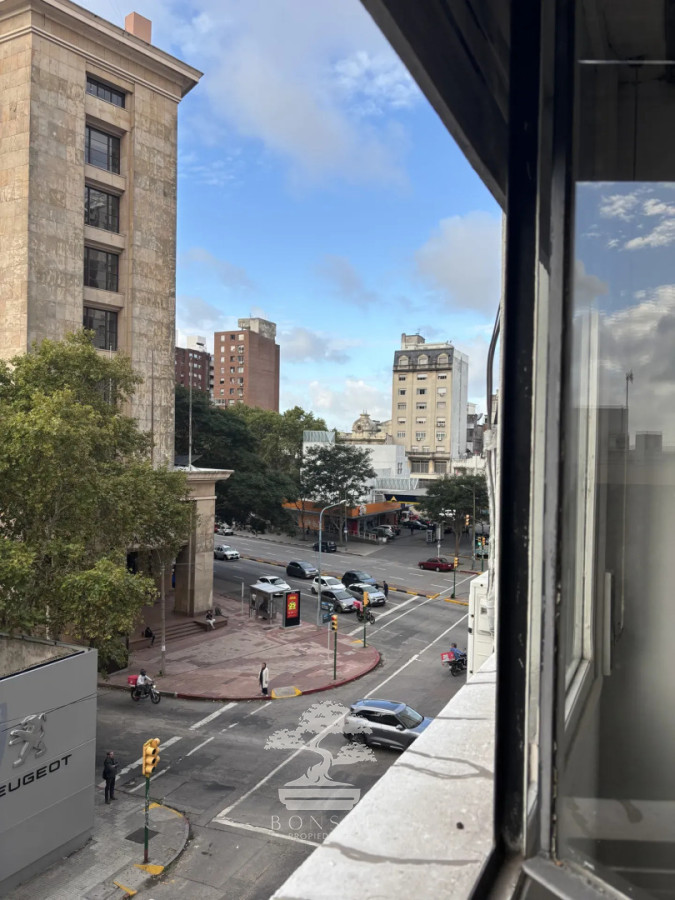 Apartamento ID.998 - Alquiler Apartamento 1 dormitorio Centro Montevideo N