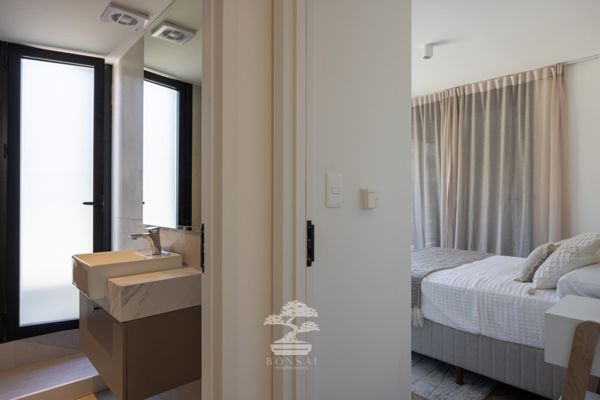 Apartamento ID.1039 - Venta Apartamento 3 Dormitorios  Carrasco Montevideo LR