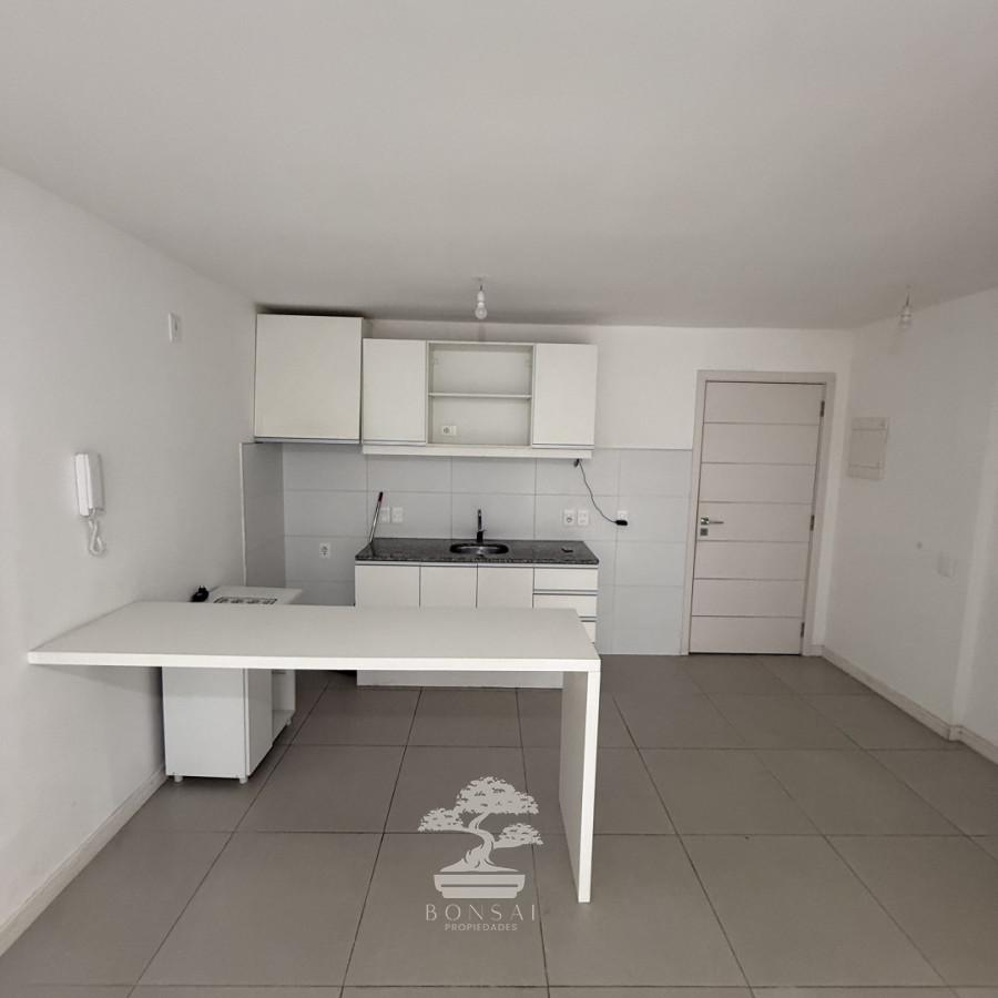 Apartamento ID.1152 - Alquiler Apartamento 1 dormitorio con Garaje Aguada Montevideo E
