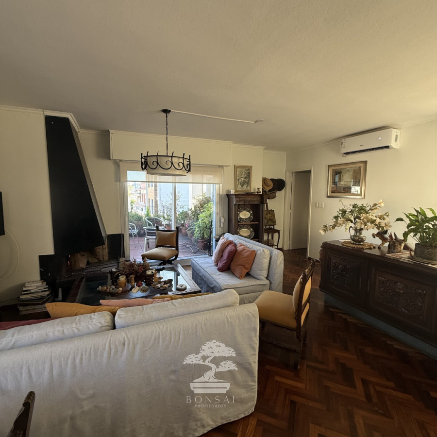 Apartamento ID.1114 - Venta Casa de Alto 3 Dormitorios+Servicio Pocitos Montevideo 