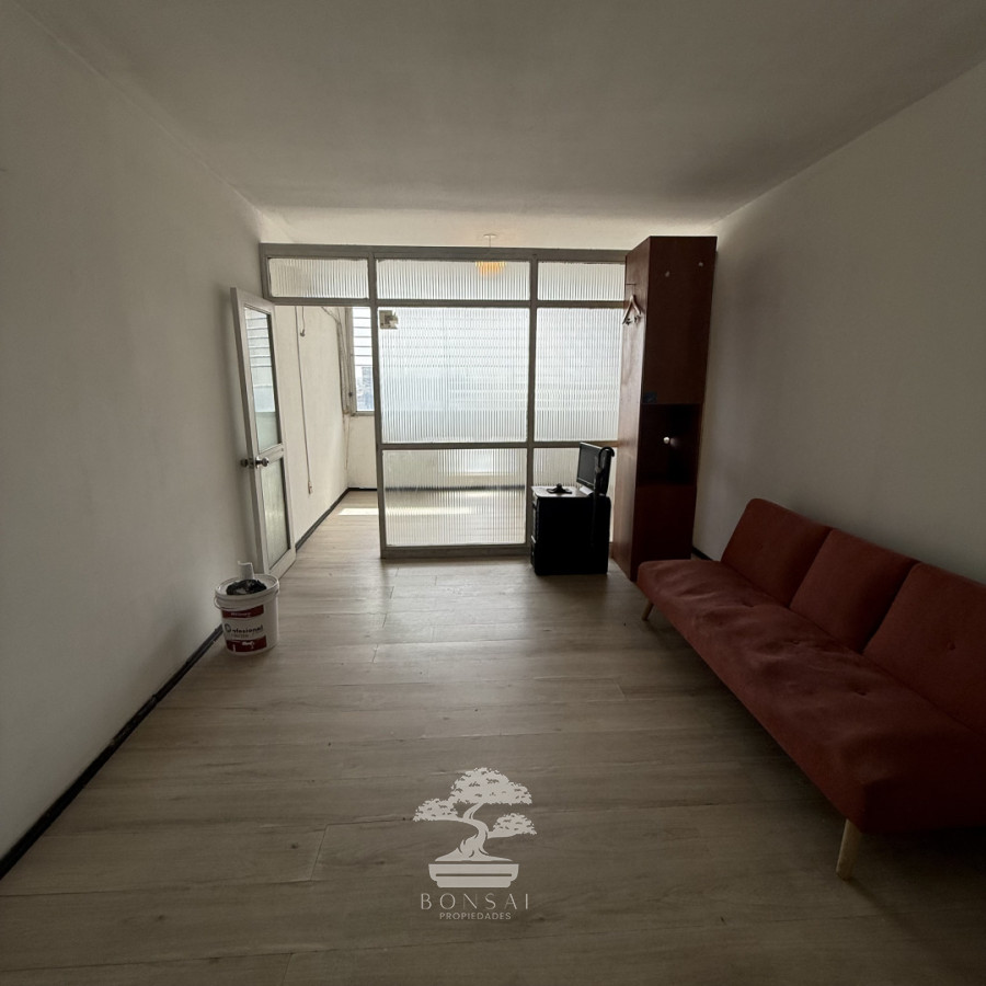 Apartamento ID.1032 - Alquiler Apartamento Monoambiente Centro Montevideo E