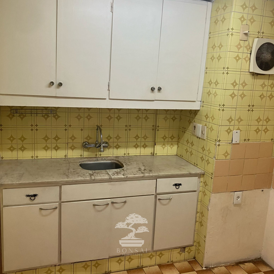 Apartamento ID.408 - Alquiler Apartamento 2 Dormitorios Centro Montevideo M