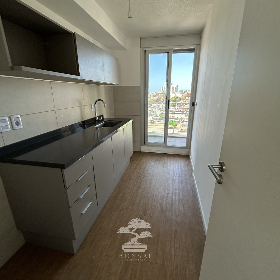 Apartamento ID.556 - Alquiler Apartamento  2 dormitorios Tres Cruces Montevideo lr 