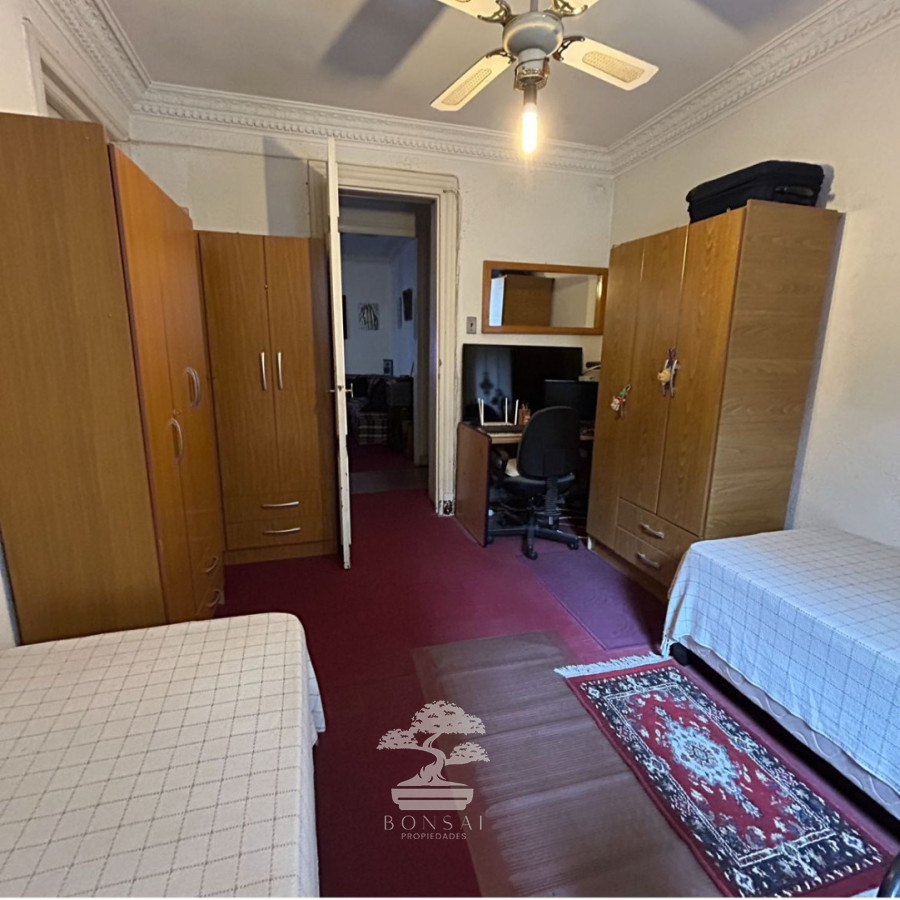 Apartamento ID.900 - Venta Apartamento 4 Dormitorios  Centro Montevideo G