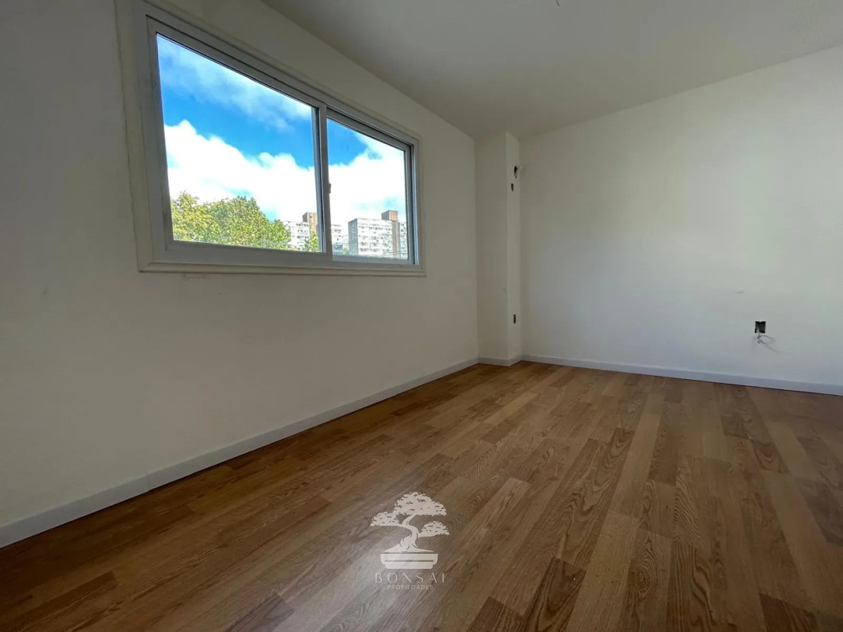 Apartamento ID.1038 - Alquiler Apartamento Duplex 2 dormitorios Malvin Norte Montevideo N 
