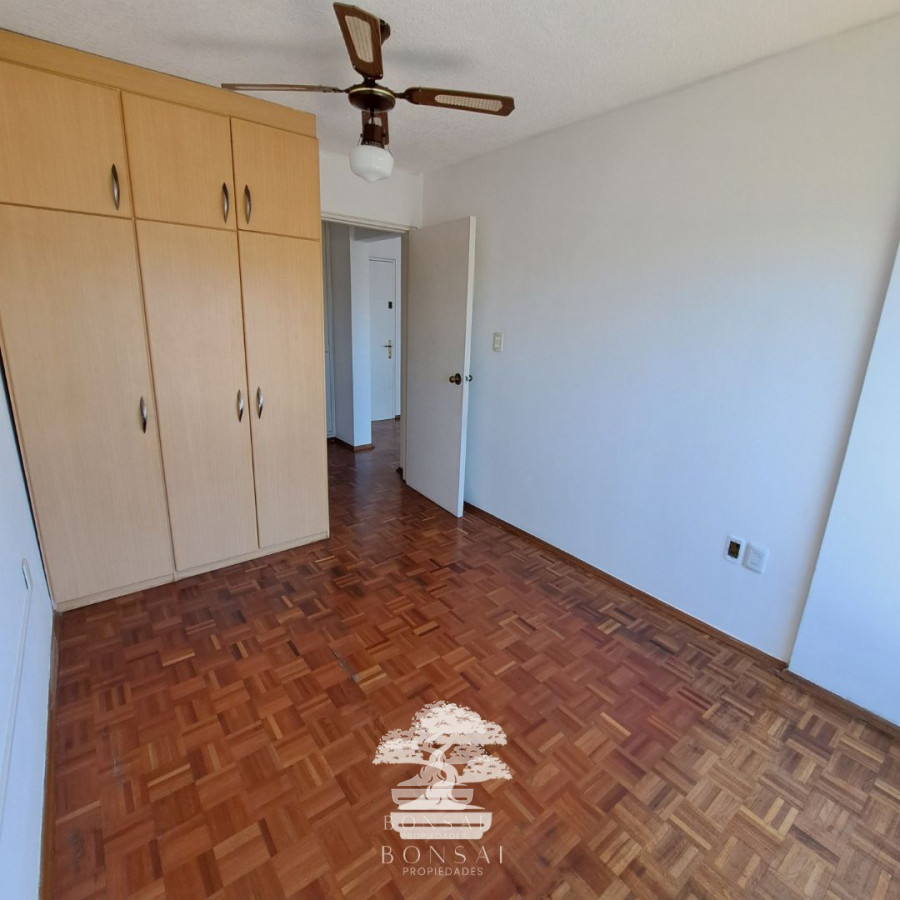 Apartamento ID.216 - Alquiler 1 Dormitorio con Gran Terraza Pocitos Montevideo B