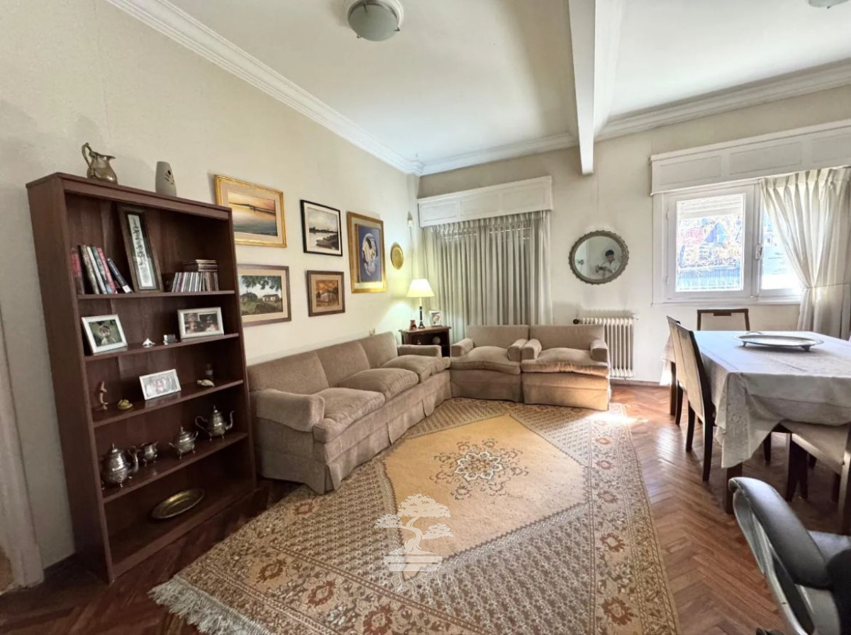 Apartamento ID.479 - Venta Apartamento 3 Dormitorios  en planta baja Pocitos Montevideo LR