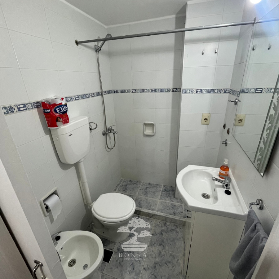 Apartamento ID.1042 - Alquiler Apartamento 2 dormitorios Tres Cruces Montevideo N