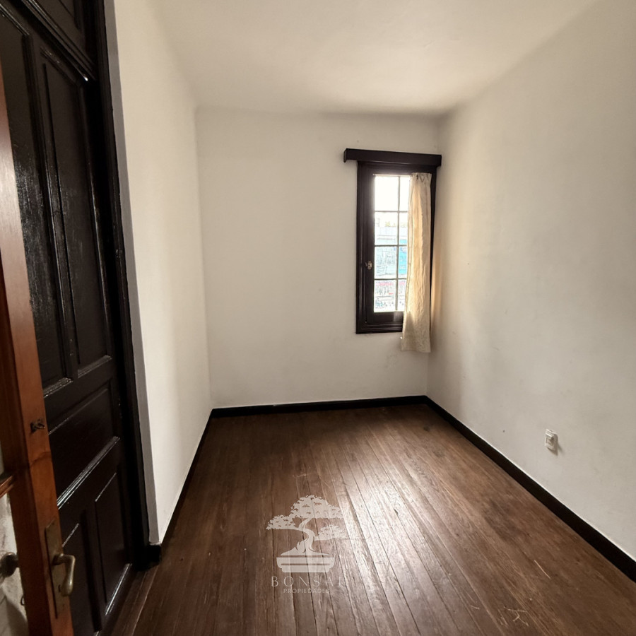 Apartamento ID.1045 - Alquiler Apartamento Tres Dormitorios Opción a Cuatro Cordón Montevideo F