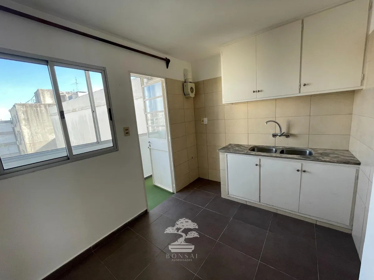 Apartamento ID.847 - Gabriel Pereira Esq. 26 de Marzo.