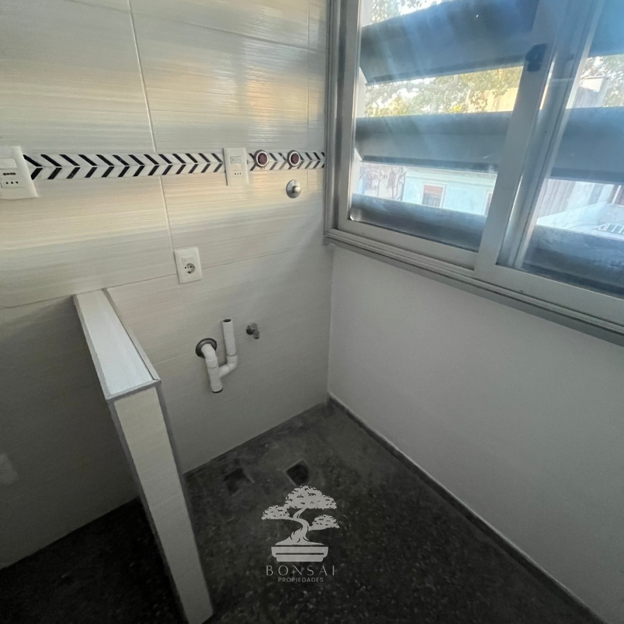 Apartamento ID.1042 - Alquiler Apartamento 2 dormitorios Tres Cruces Montevideo N