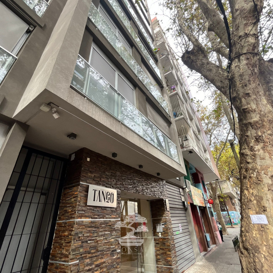 Apartamento ID.529 - Venta Apartamento 2 dormitorios Barrio Sur Montevideo V