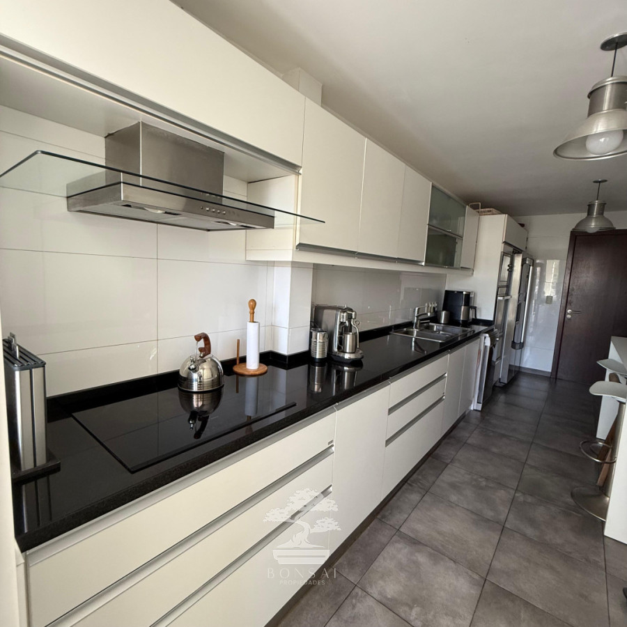 Apartamento ID.1018 - Venta Apartamento 3 Dormitorios  en Punta Gorda Montevideo G
