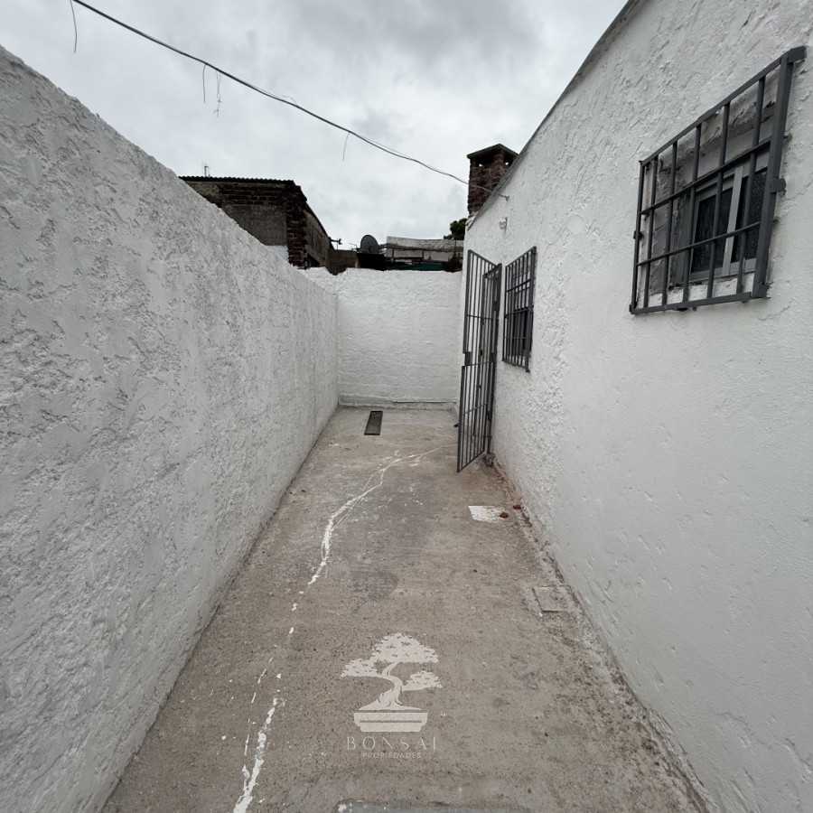 Apartamento ID.863 - Alquiler Apartamento 1 dormitorio Cerrito Montevideo C