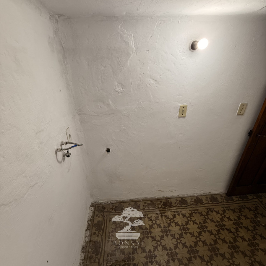 Apartamento ID.1045 - Alquiler Apartamento Tres Dormitorios Opción a Cuatro Cordón Montevideo F