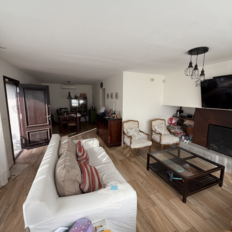 Apartamento ID.910 - Venta Casa 3 Dormitorios Barra de Carrasco Montevideo F 