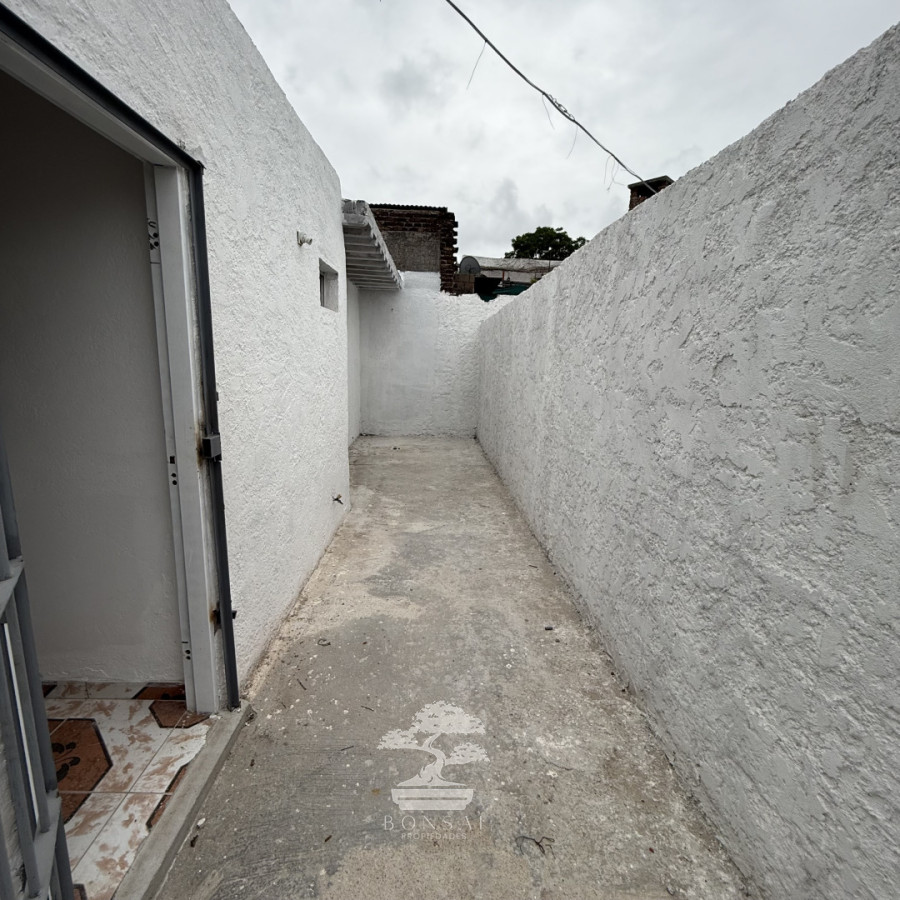 Apartamento ID.863 - Alquiler Apartamento 1 dormitorio Cerrito Montevideo C