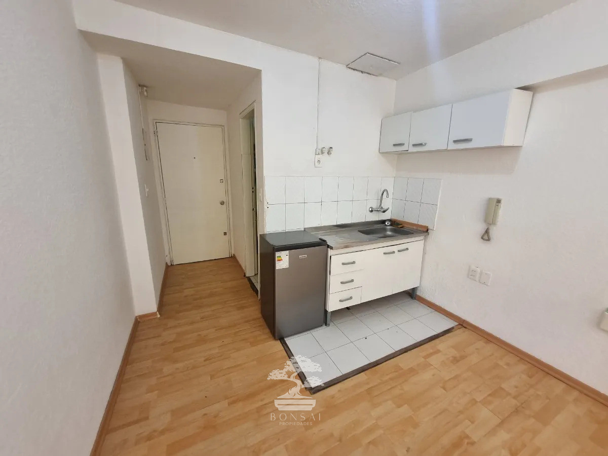 Apartamento ID.819 - Alquiler Monoambiente cordon Montevideo S