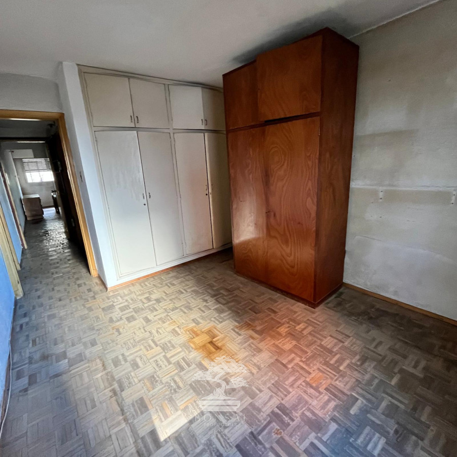Apartamento ID.530 - Venta Apartamento 2 Dormitorios con Garaje Tres cruces Montevideo V