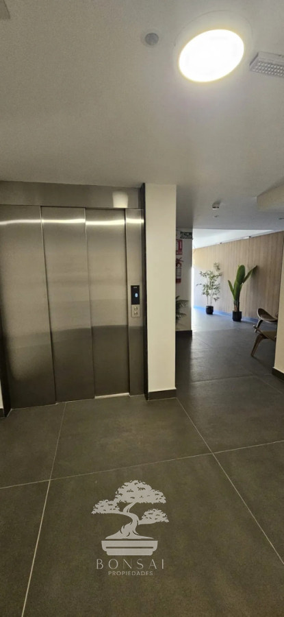 Apartamento ID.1001 - Alquiler Apartamento 1 dormitorio Tres Cruces Montevideo N ( Opcional Garage )