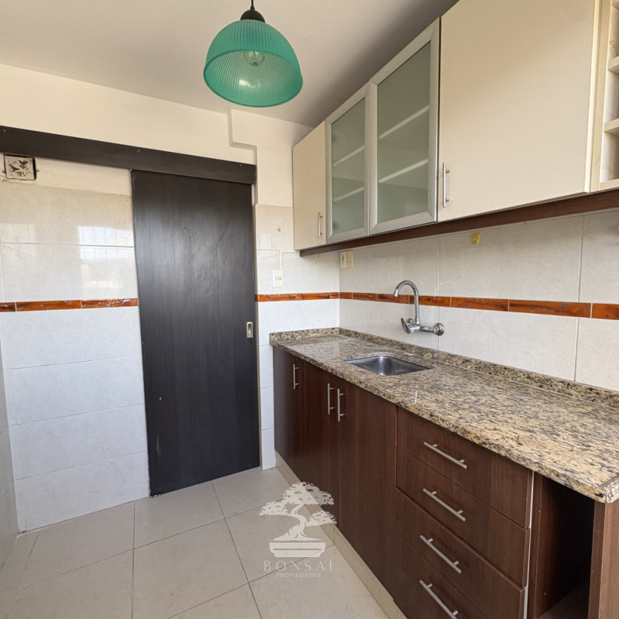 Apartamento ID.905 - Alquiler Apartamento 2 dormitorios La Blanqueada Montevideo E