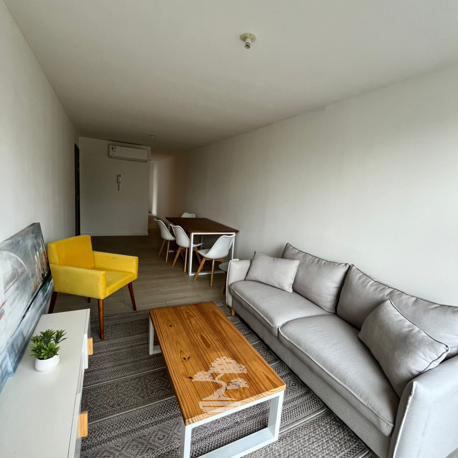 Apartamento ID.529 - Venta Apartamento 2 dormitorios Barrio Sur Montevideo V