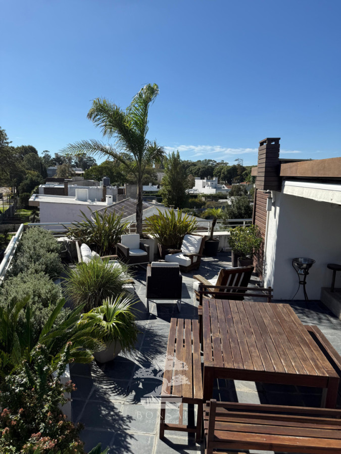 Apartamento ID.1018 - Venta Apartamento 3 Dormitorios  en Punta Gorda Montevideo G