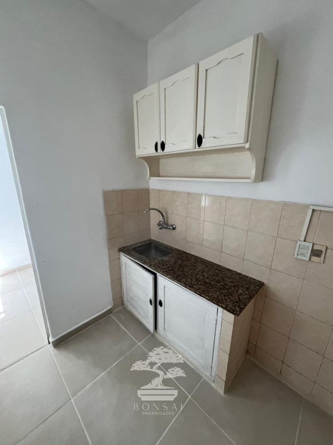 Apartamento ID.890 - Alquiler Apartamento 2 dormitorios Cordón Montevideo N