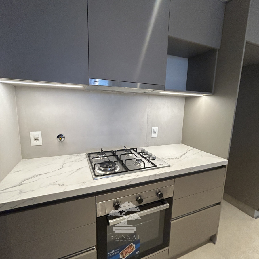 Apartamento ID.1082 - Venta Apartamento 2 Dormitorios Carrasco  Montevideo LR